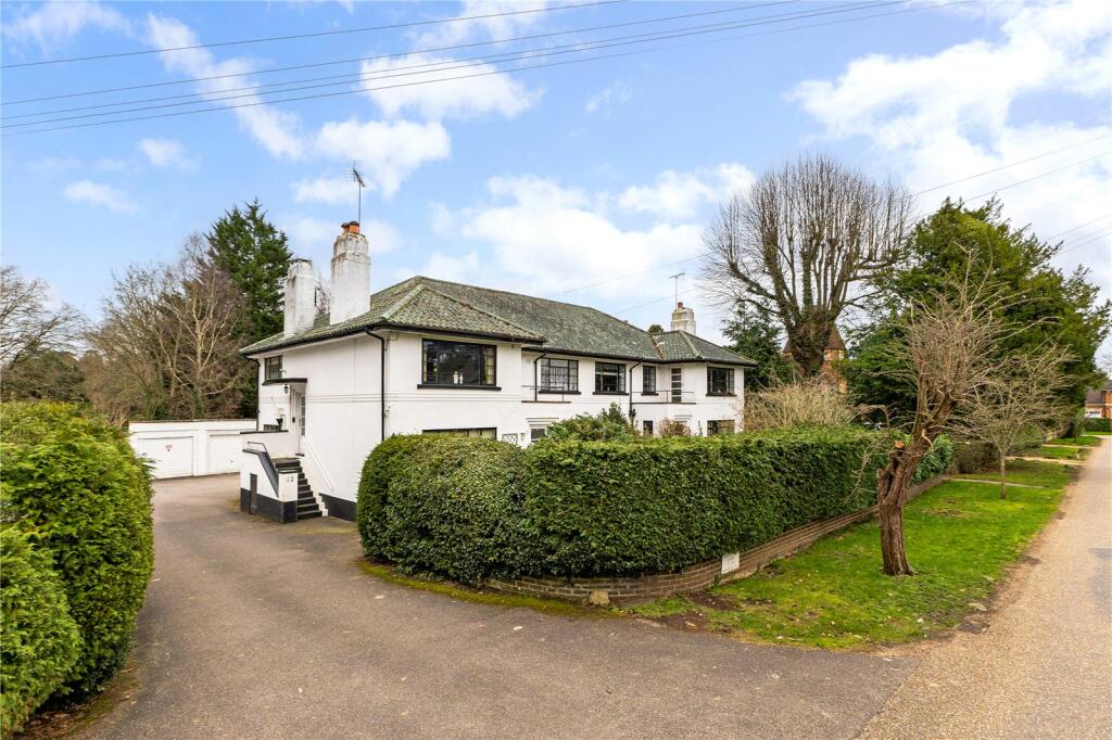 Main image of property: Broomfield Park, Sunningdale, Berkshire, SL5