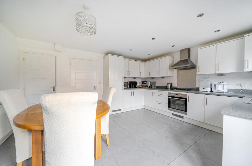 House in Worthing, West Worthing - View 2