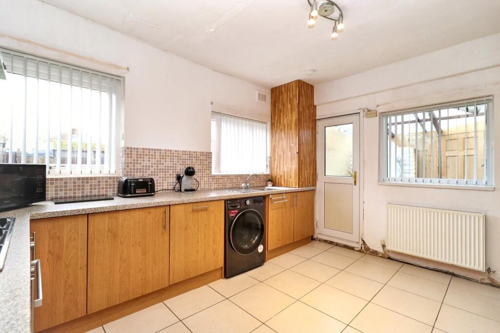 Merlin Road, Middlesbrough, TS3 8EA photo 4