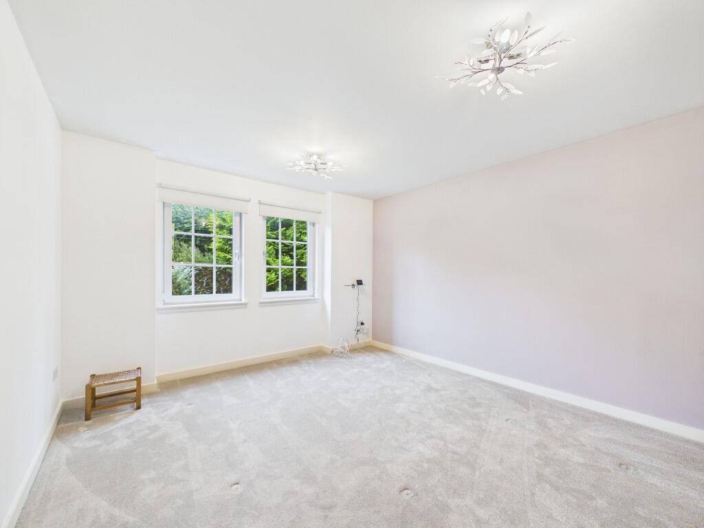 Apartment in Glasgow - More