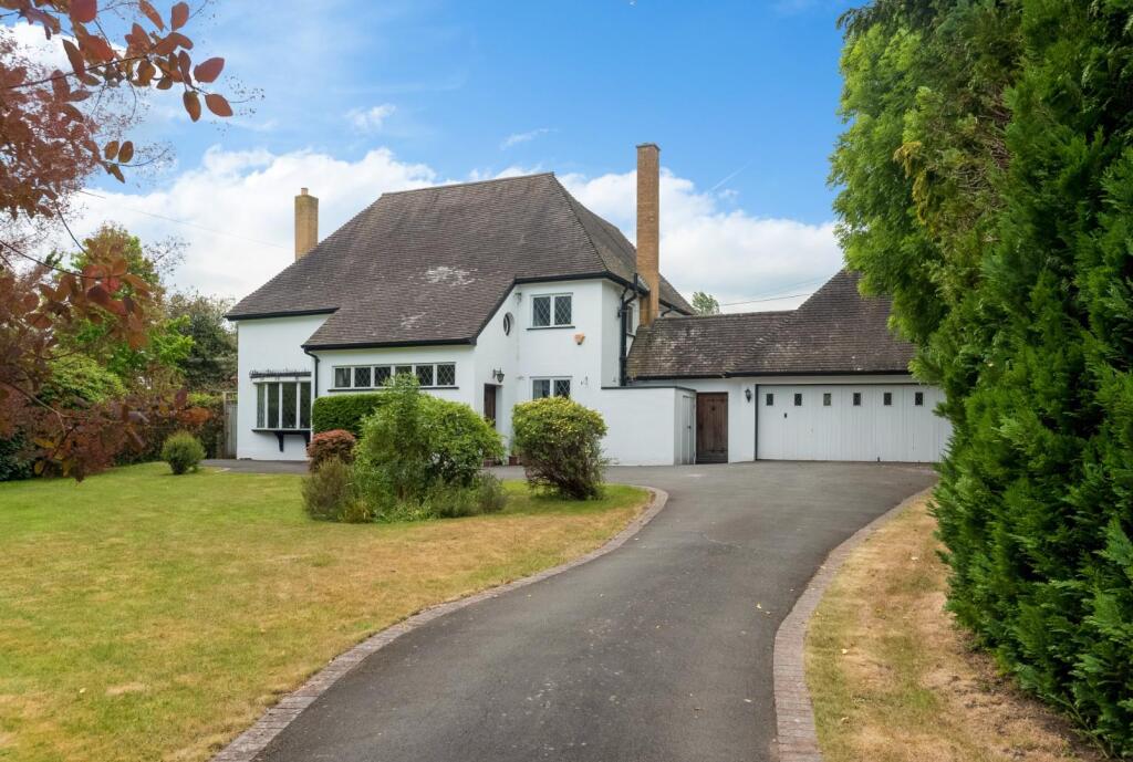 4-bed detached on High Street, Welford on Avon, £1,150,000