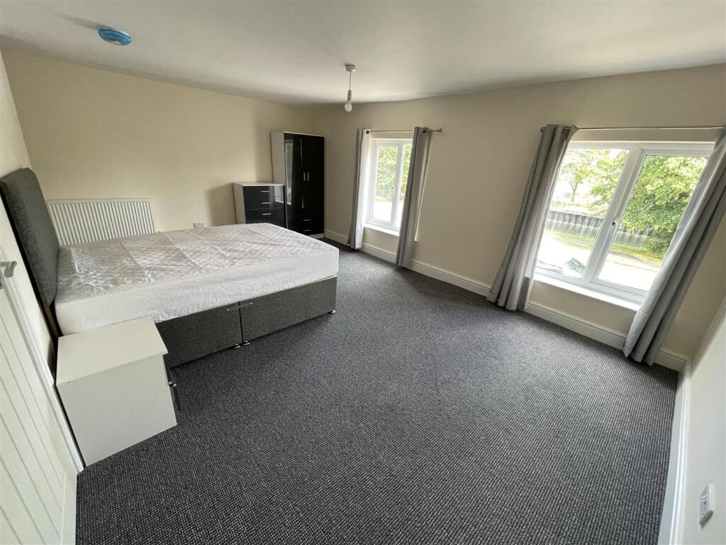 Main image of property: 99, London Road, Spalding