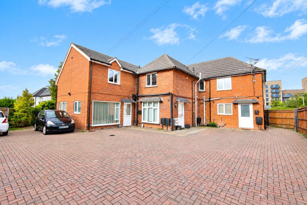 Main image of property: Greenacres, Old Bracknell Lane West, Bracknell, Berkshire, RG12