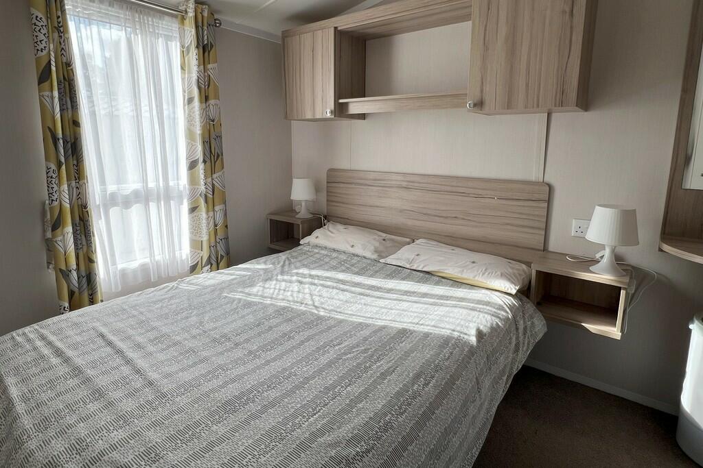 St Leonards, Dorset photo 5