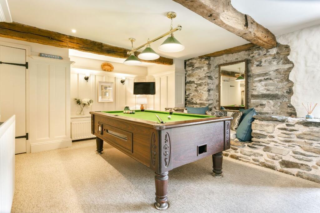 Red Deer Lodge, Finsthwaite, Ulverston, LA12 8BJ photo 4
