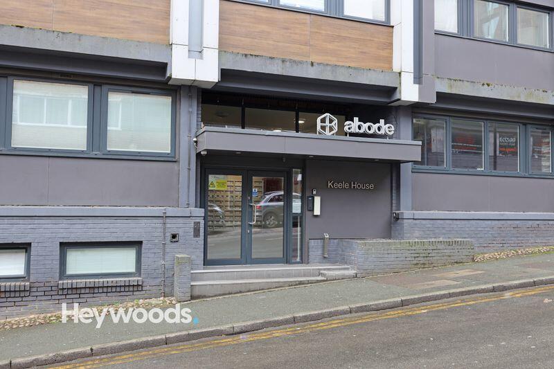Main image of property: Keele House, 138The Midway, Newcastle under Lyme, Staffordshire ST5 1LD