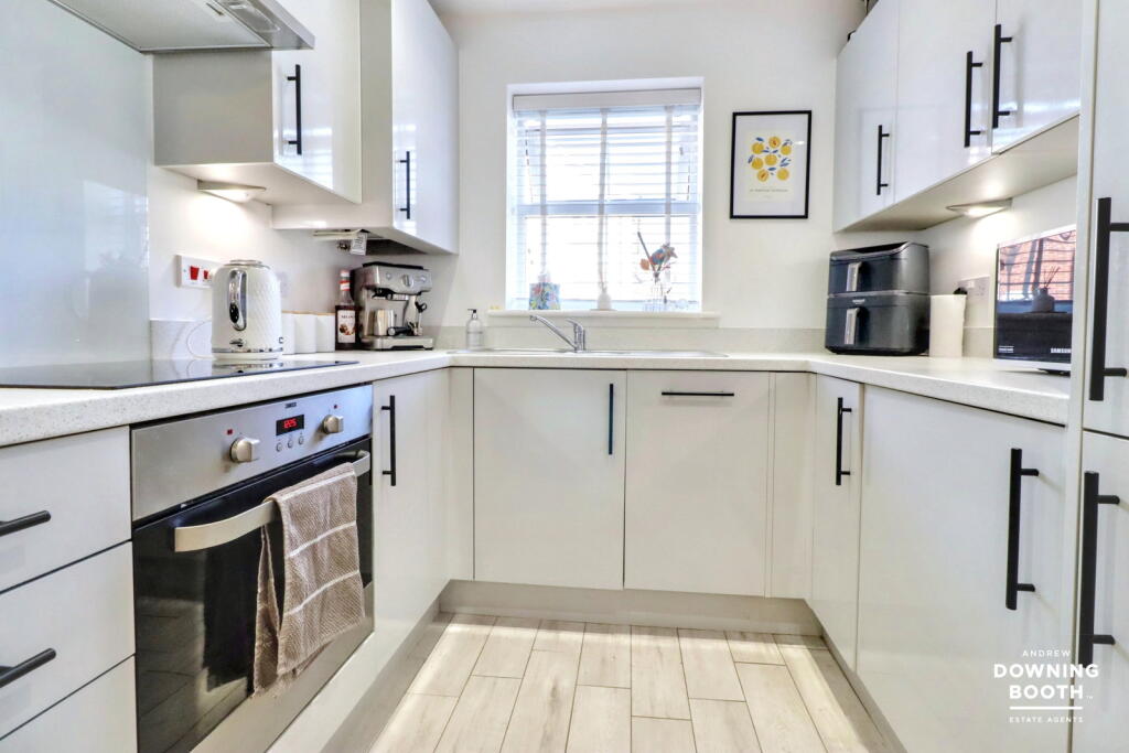 House in Walsall - View 3