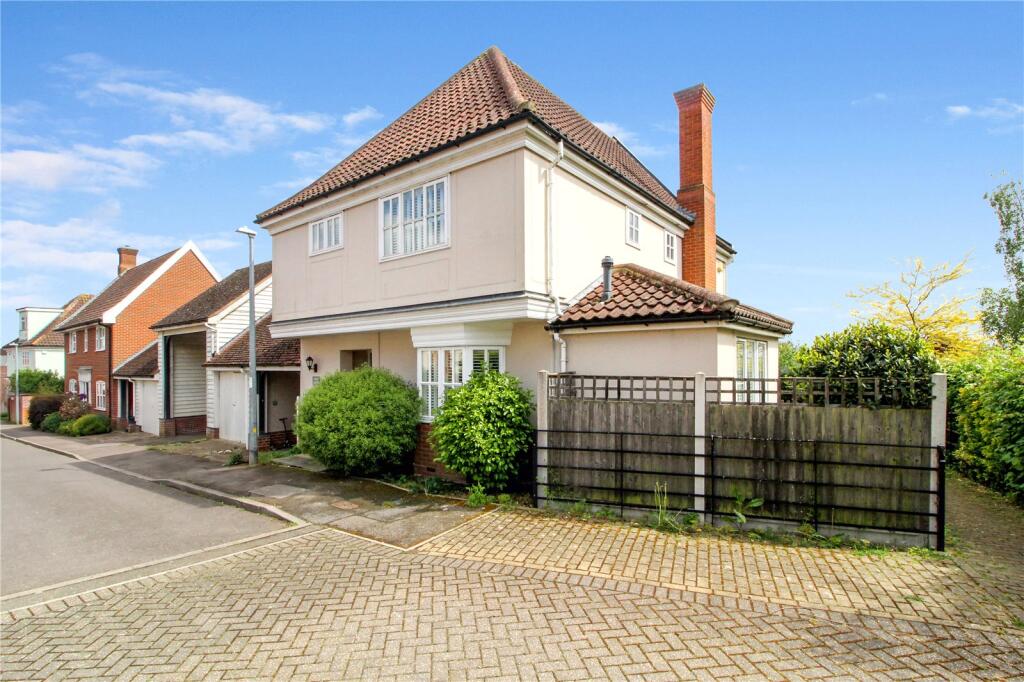 Main image of property: Ashingdon Heights, Rochford, Essex, SS4