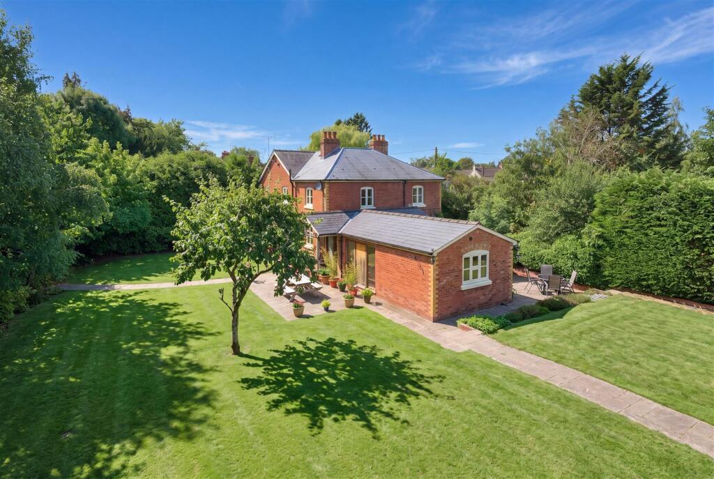 Main image of property: Eardisland, Leominster