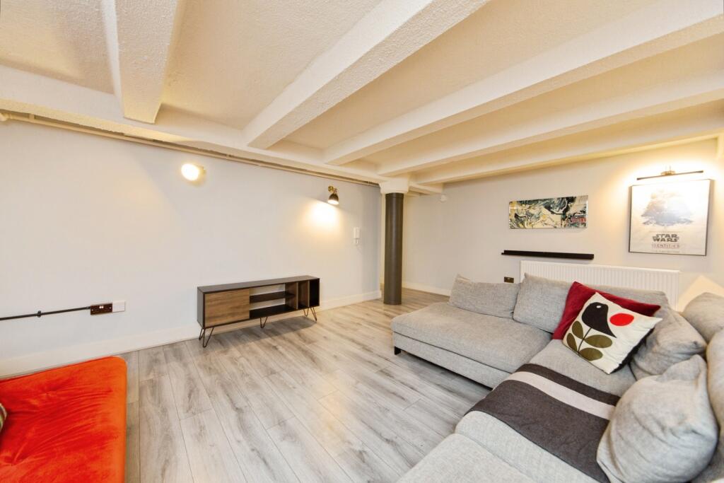 Apartment in Liverpool - View 5
