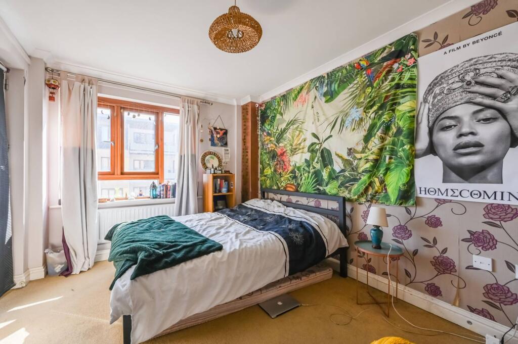 Main image of property: Stephenson Close, Mile End, London, E3
