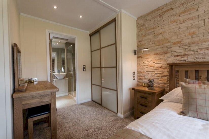 Two Bed Stately Albion Harvard (40x20), Paradise Lakeside Lodges, Storwood, York, North Yorkshire, YO42 4TD photo 5