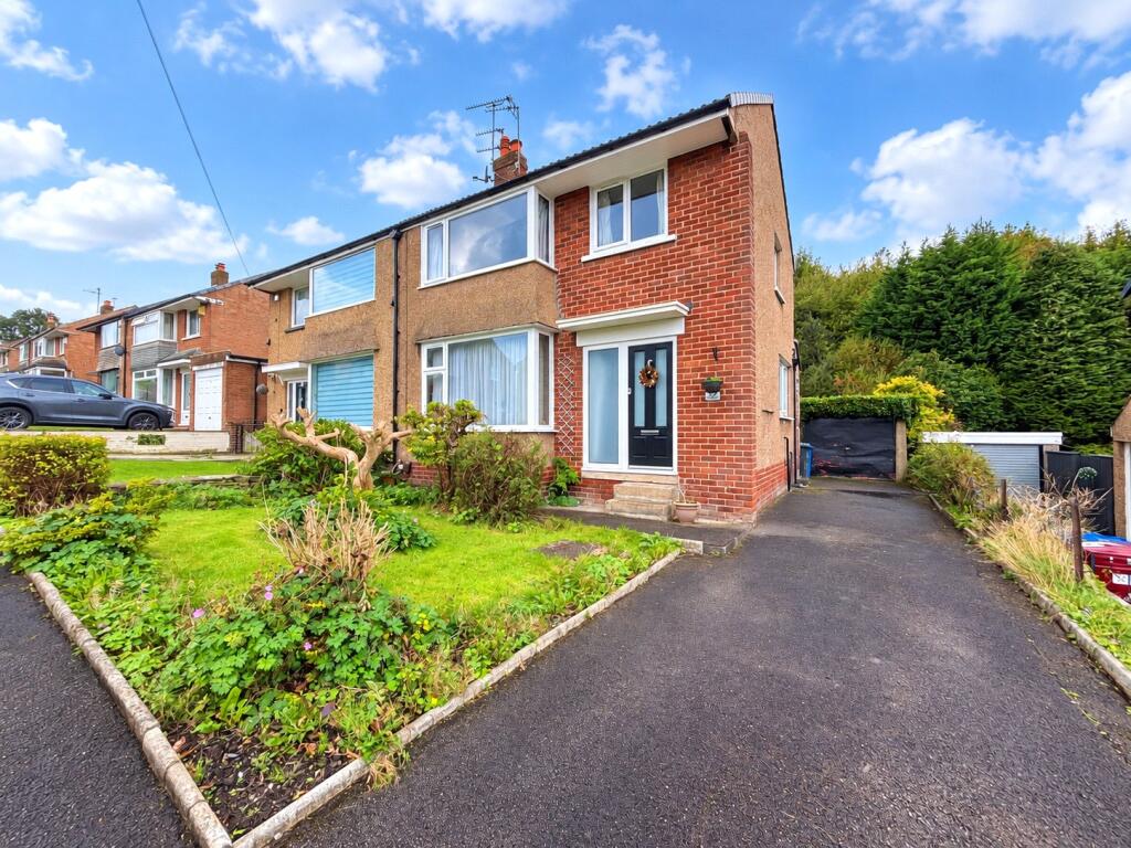 3-bed semi-detached on Kentmere Drive, Blackburn, Lancashire, BB2, £210,000