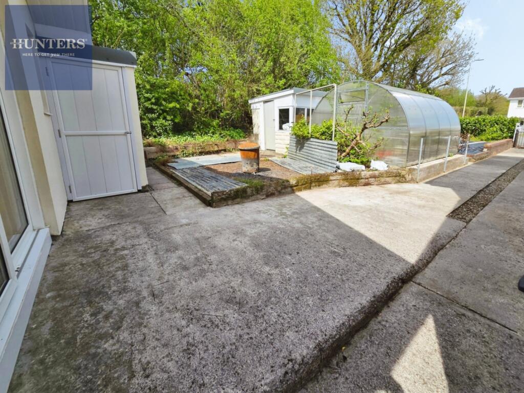 House in Pencoed, Hendre - View 3