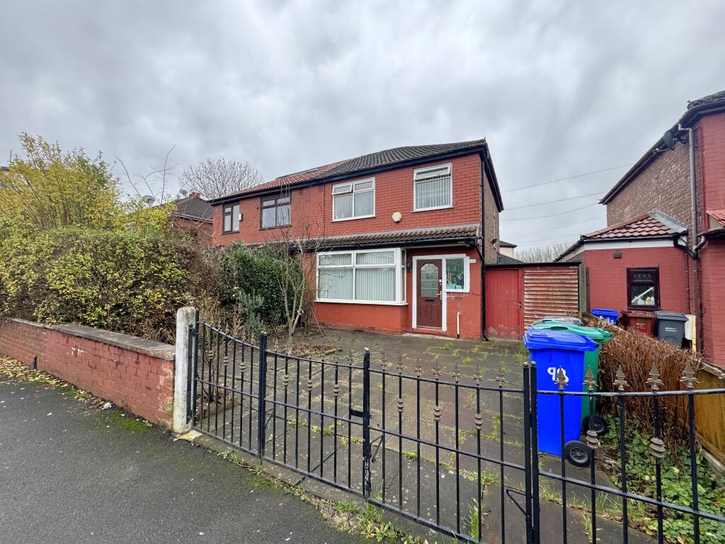 Main image of property: Kirkmanshulme Lane, Longsight