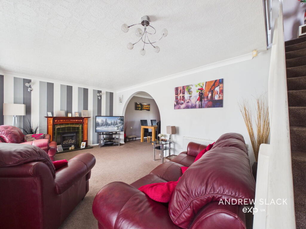 House in Mansfield, Warsop - View 3
