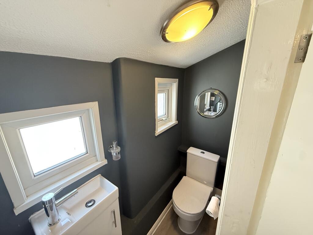 House in Rochester - View 4