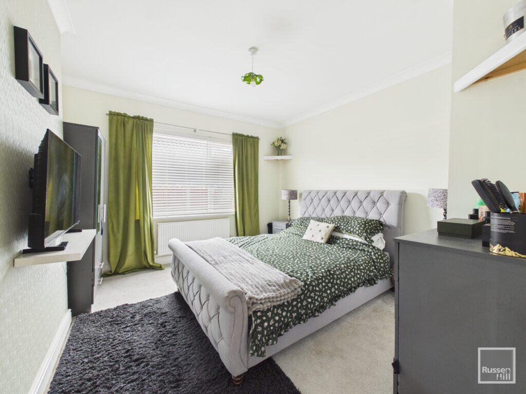 House in South Norfolk, Costessey - More
