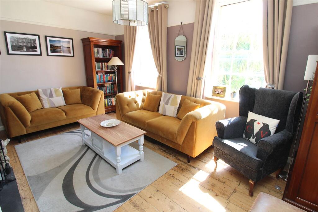Apartment in Winchester, Wickham - View 2