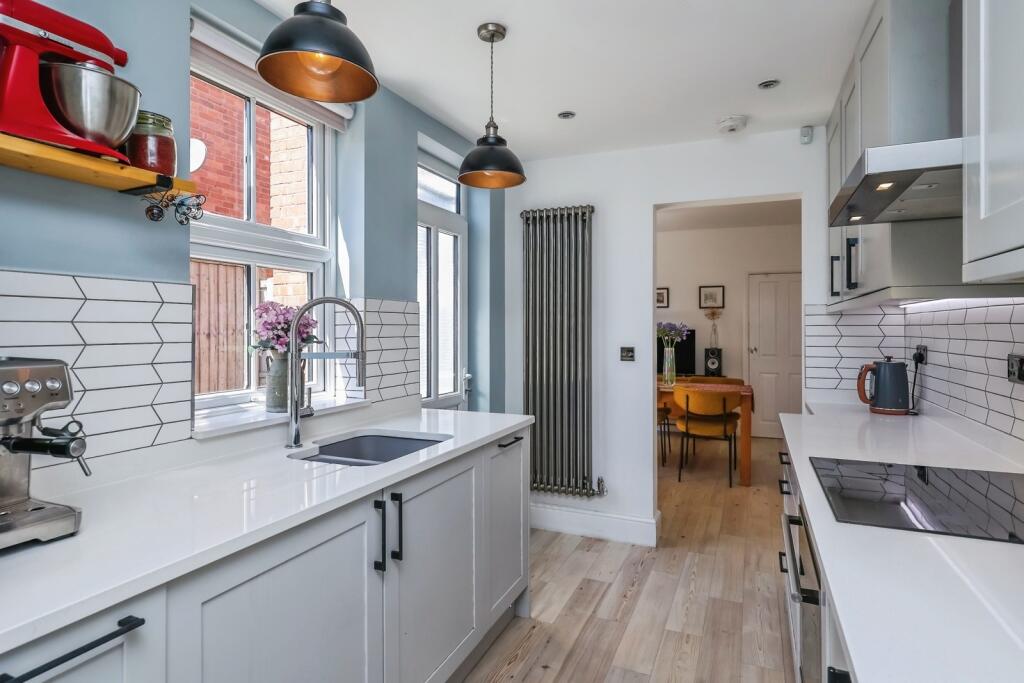 House in Ashfield, Hucknall - More