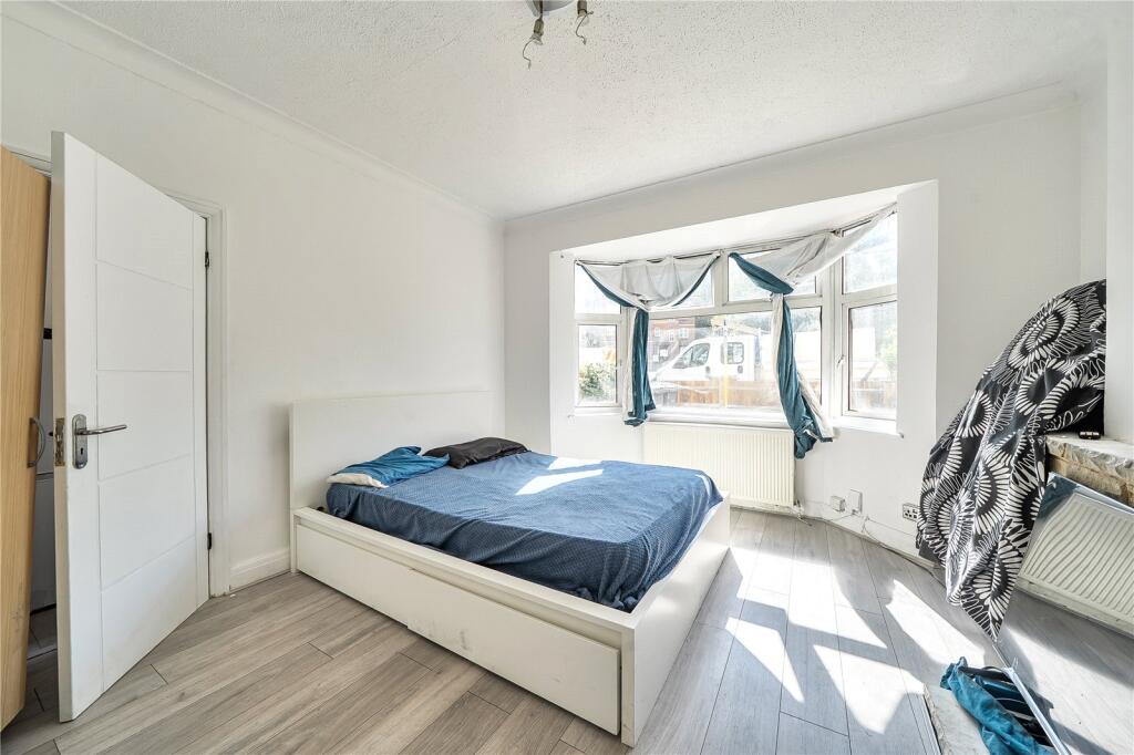 Apartment in London - View 4