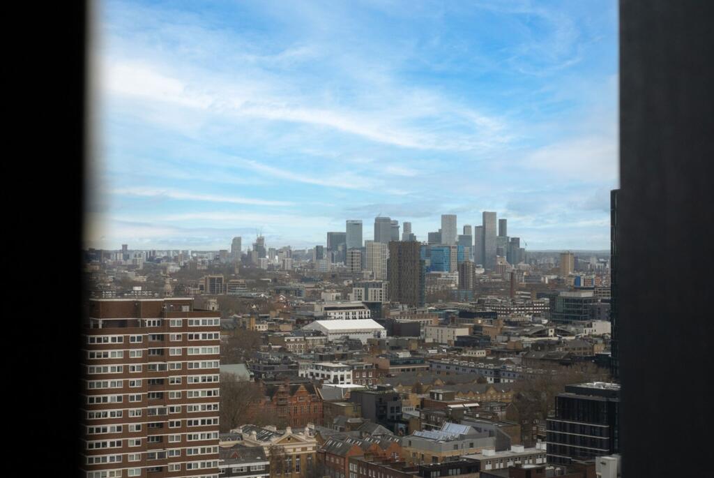 Apartment in London - View 2