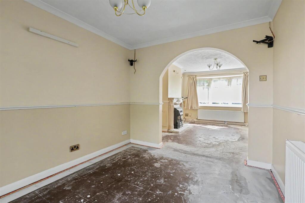 Greaves Close, Arnold, Nottingham - View 3