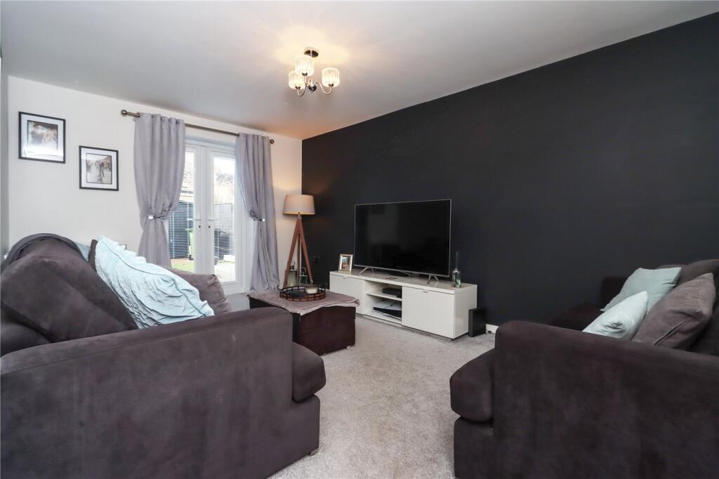 Ellen Crescent, Crawcrook, Ryton, NE40 photo 2