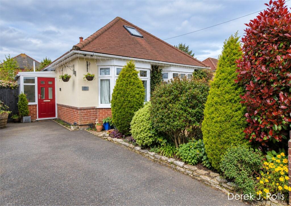 3-bed bungalow on Beatty Road, Bournemouth, Dorset, BH9, £430,000