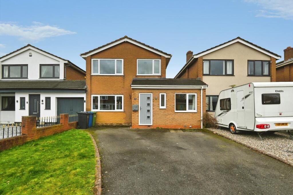 Main image of property: Danelagh Close, Tamworth