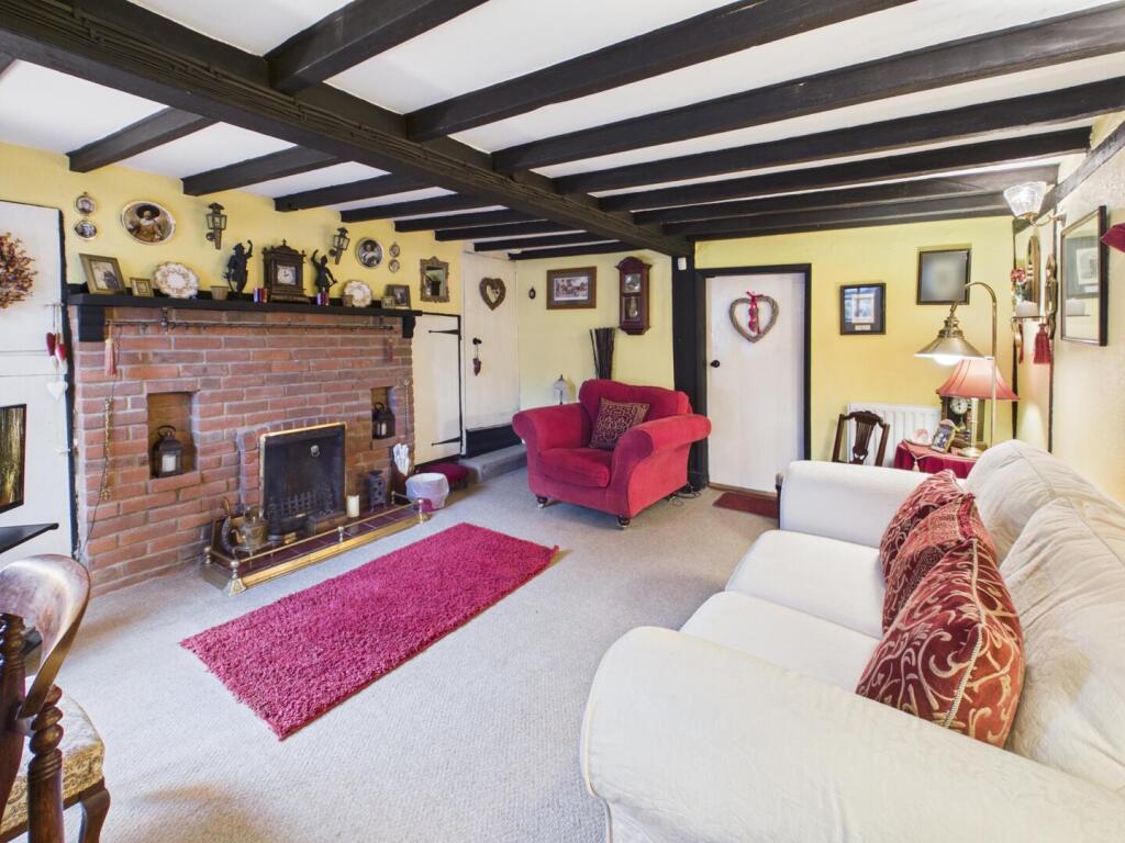 House in Lincoln - View 4