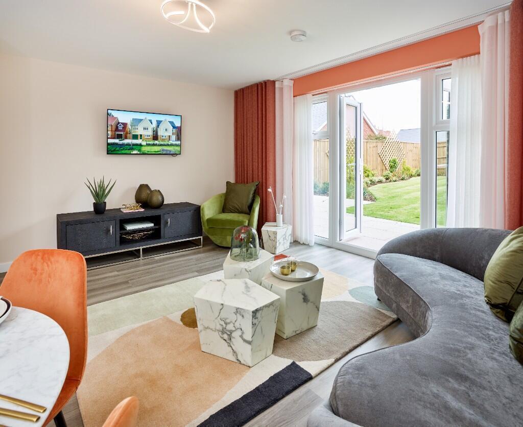 Downsview Avenue, Storrington, 
West Sussex, 
RH20 4PS photo 3