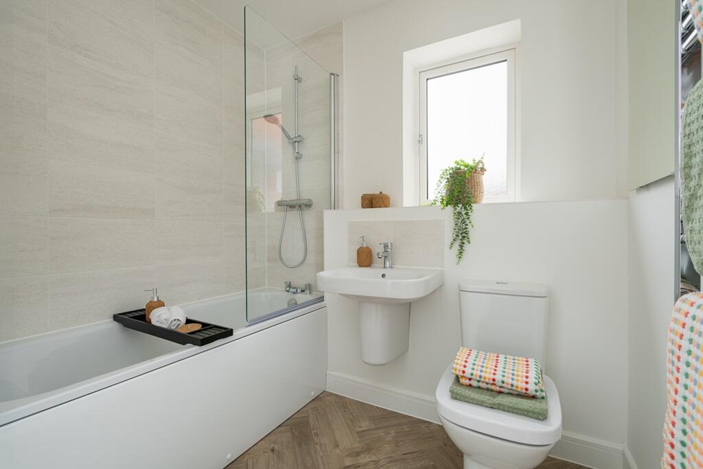 Apartment in Folkestone, Cheriton - More