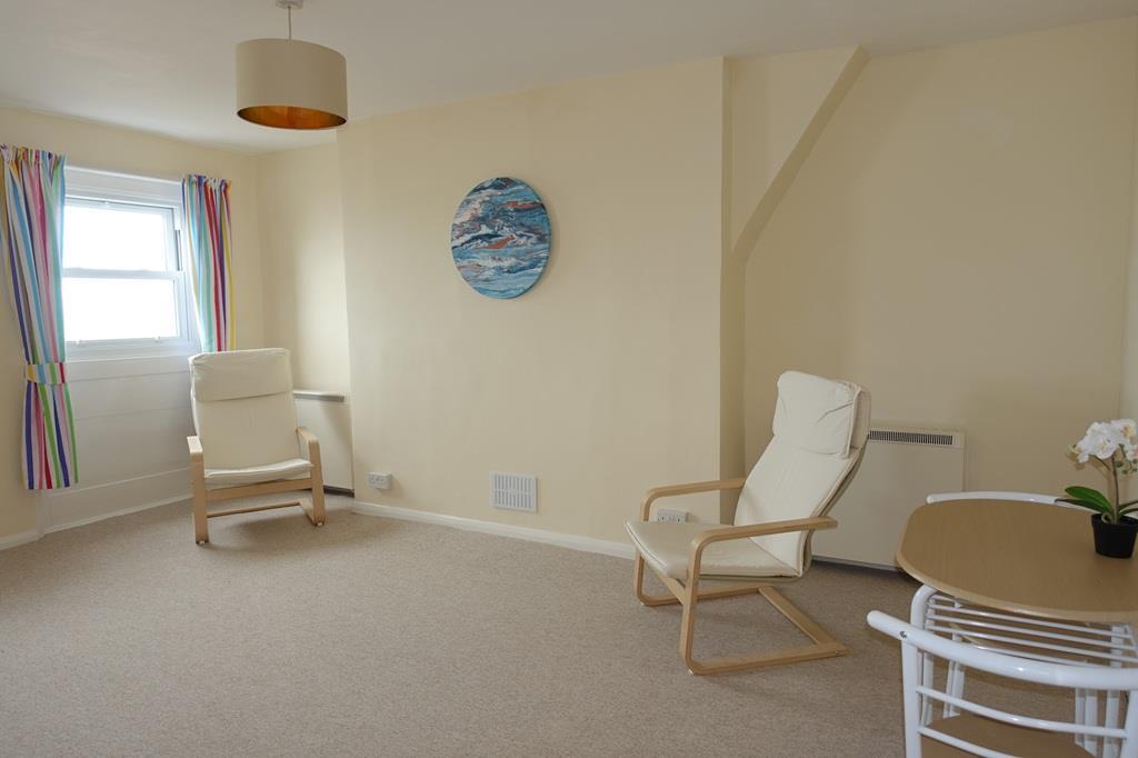 Apartment in Tonbridge - View 4