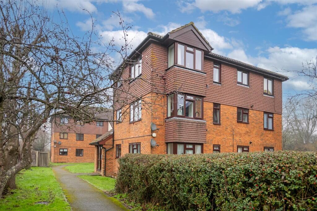 Main image of property: Willow Court, Skipton Way, Horley, Surrey, RH6