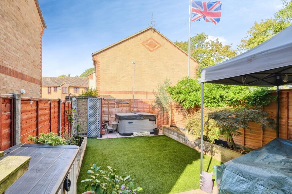 House in Southampton - View 3