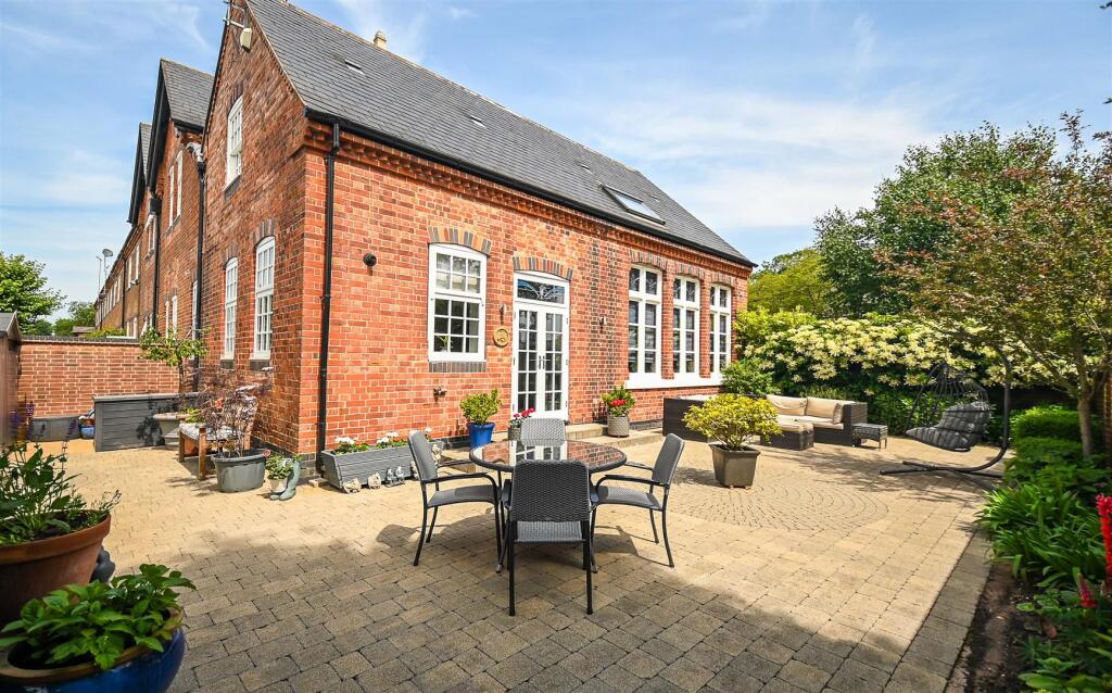 Main image of property: Rangemore Hall Mews, Rangemore, DE13