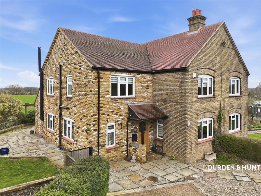 Main image of property: King Street, High Ongar, CM5