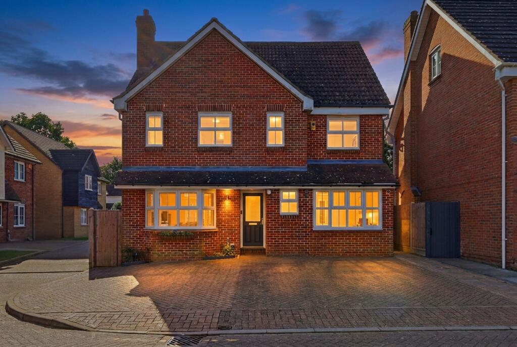 Main image of property: Coulter Mews, Billericay, CM11