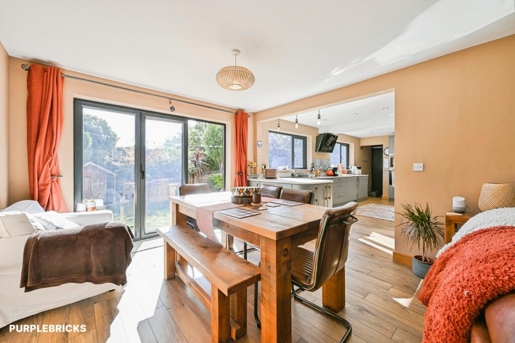 House in Nottingham, Gedling - View 5