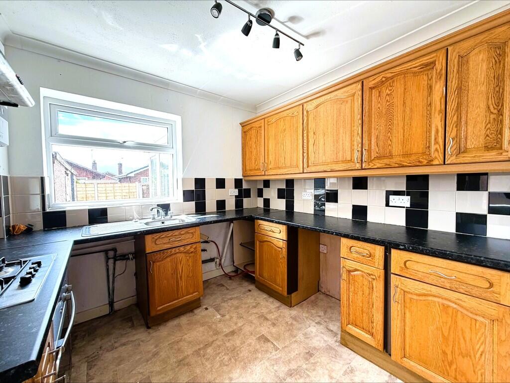 Shelley Avenue, Wincham, Northwich photo 3