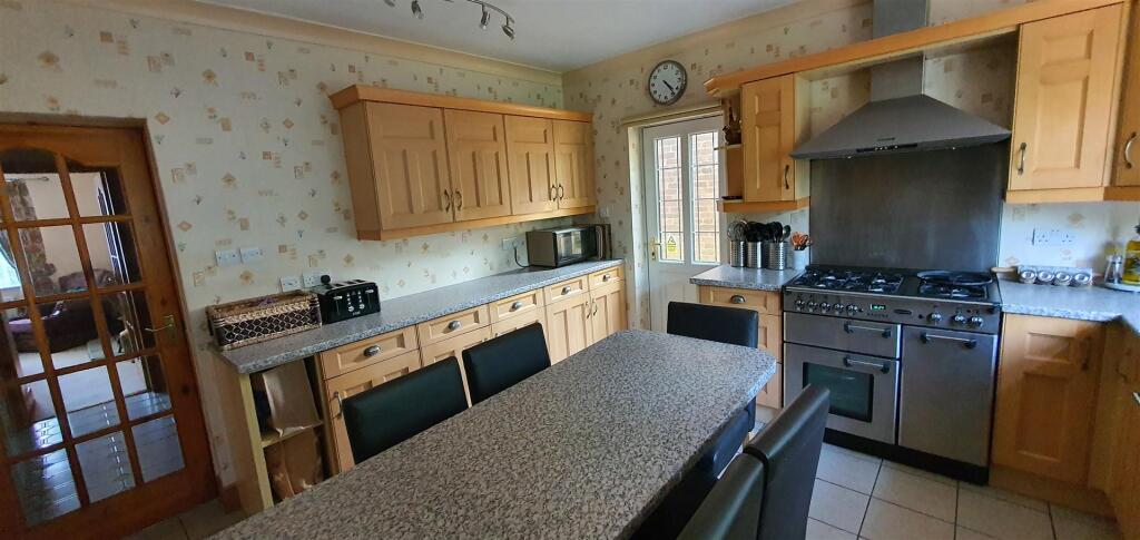 Additional image 15 of Englestede Close, Handsworth Wood, Birmingham