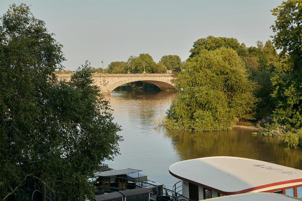 Main image of property: Kew Bridge Road, Brentford, TW8