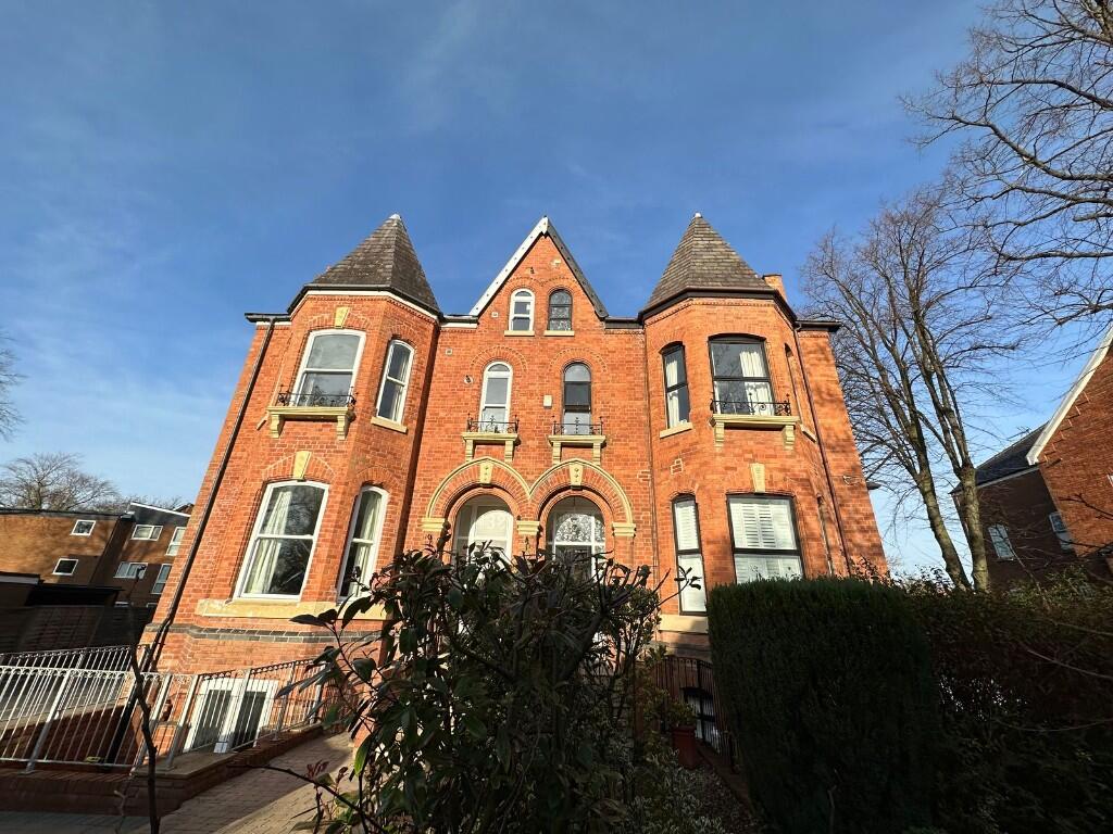 Main image of property: Heaton Moor Road, Stockport, Greater Manchester, SK4
