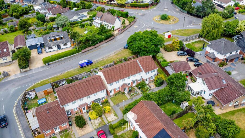 Owls Road, Verwood