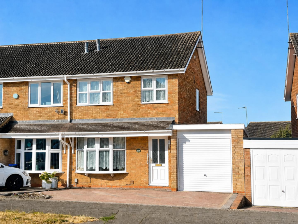 Main image of property: Obelisk Rise, Kingsthorpe, Northampton NN2