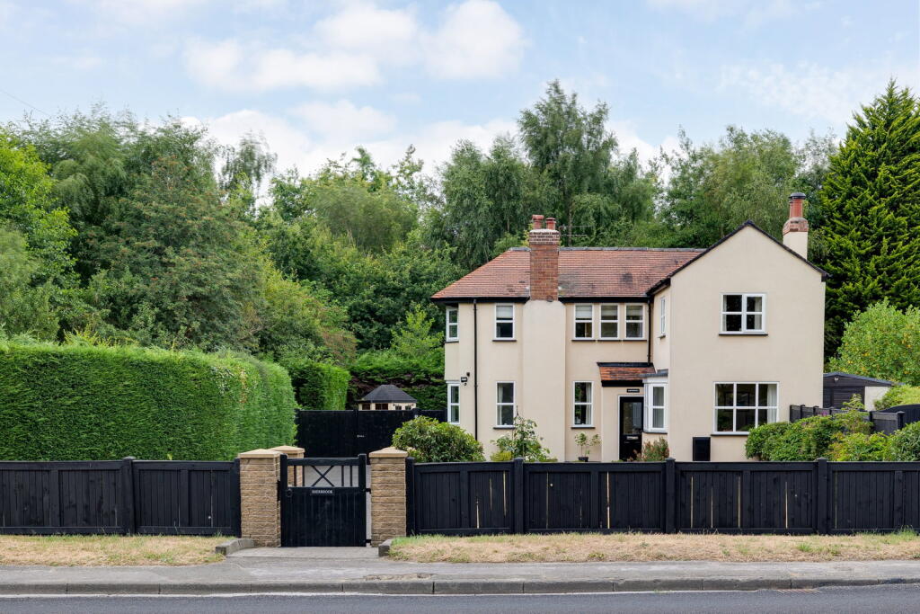 Main image of property: Knutsford Road, Cranage