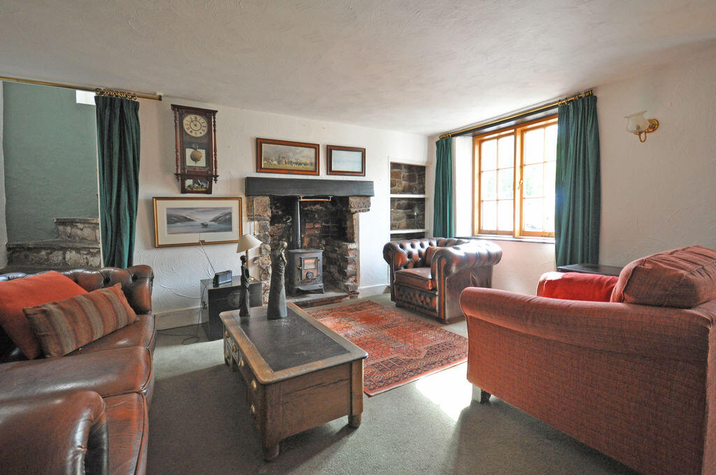 House in Newport, Pentre-Poeth, Graig - View 5