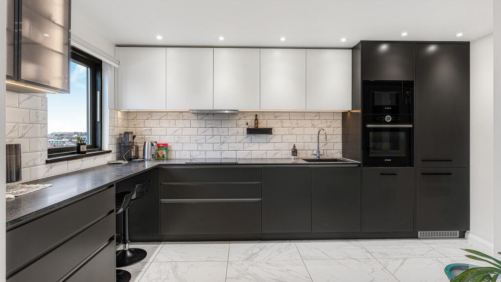 Additional image 9 of Royal Arch Apartments, Mailbox, Wharfside Street, Birmingham, B1