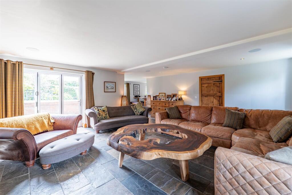 House in Wyre, Copp, Great Eccleston - More